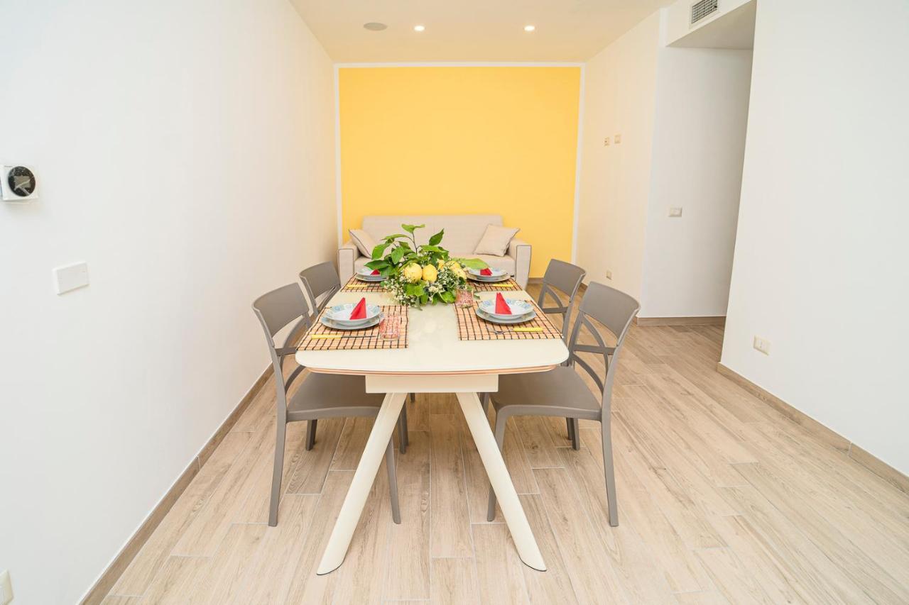 Tra Sole E Limoni Apartments 트라몬티 외부 사진
