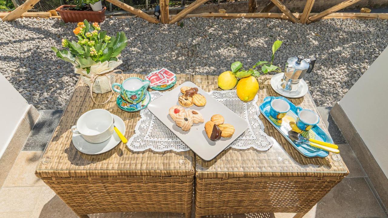 Tra Sole E Limoni Apartments 트라몬티 외부 사진